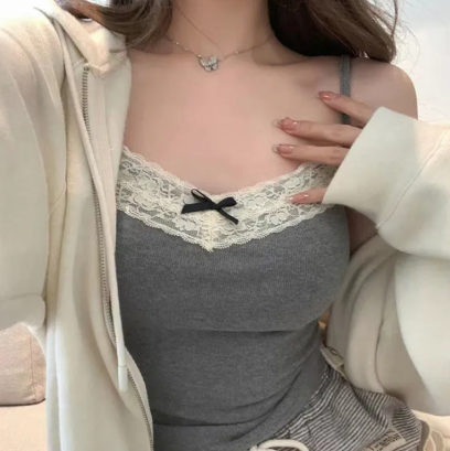 Women Camisole Tank Top Sleeveless Slim Fit Lace Stitching Chest Pad Innerwear