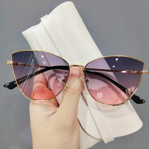 Oversized Classic Vintage UV 400 sunglass for women