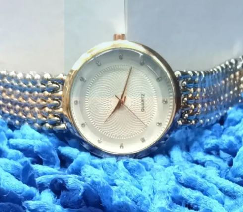 Stylish New Watch + Gift (Box) for Women