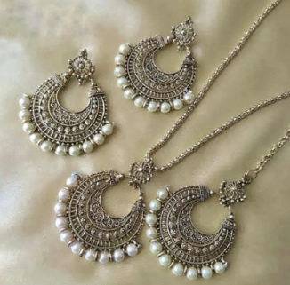 Pearl Setting Necklaces Earings & Tikli For Girls